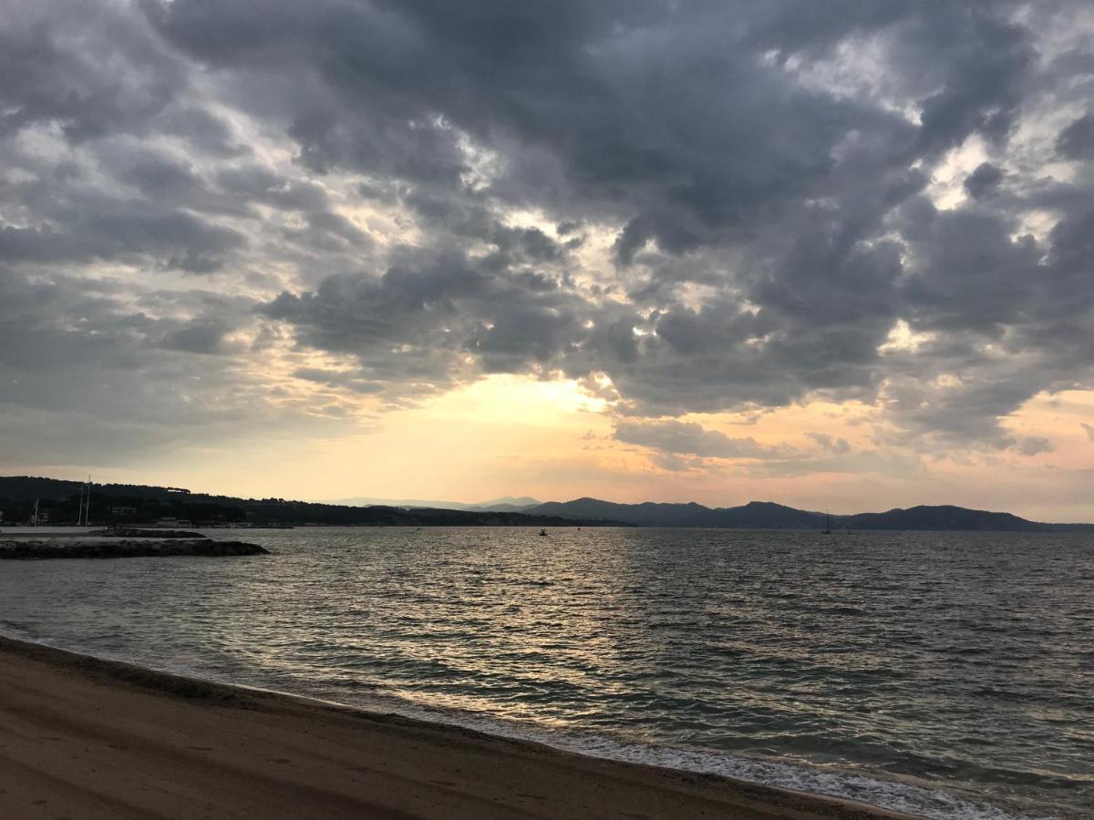 Appartement Le Cosi 2 -Bord De Mer- La Ciotat Luaran gambar